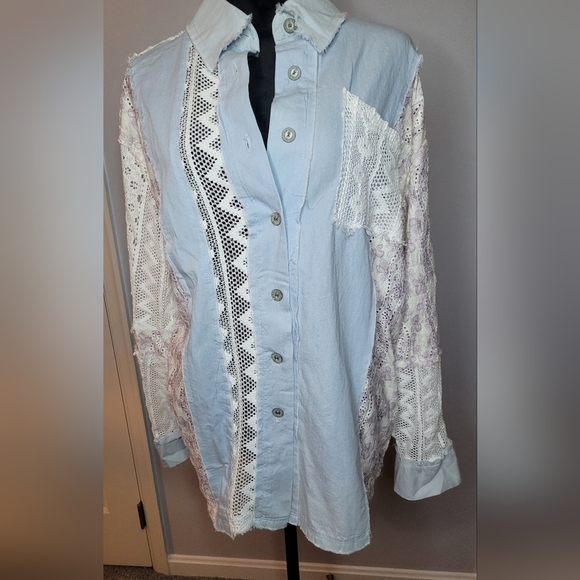 POL Women's Multimedia Patchwork Button-Up Shirt W Floral Details. NWOT - Picture 2 of 8